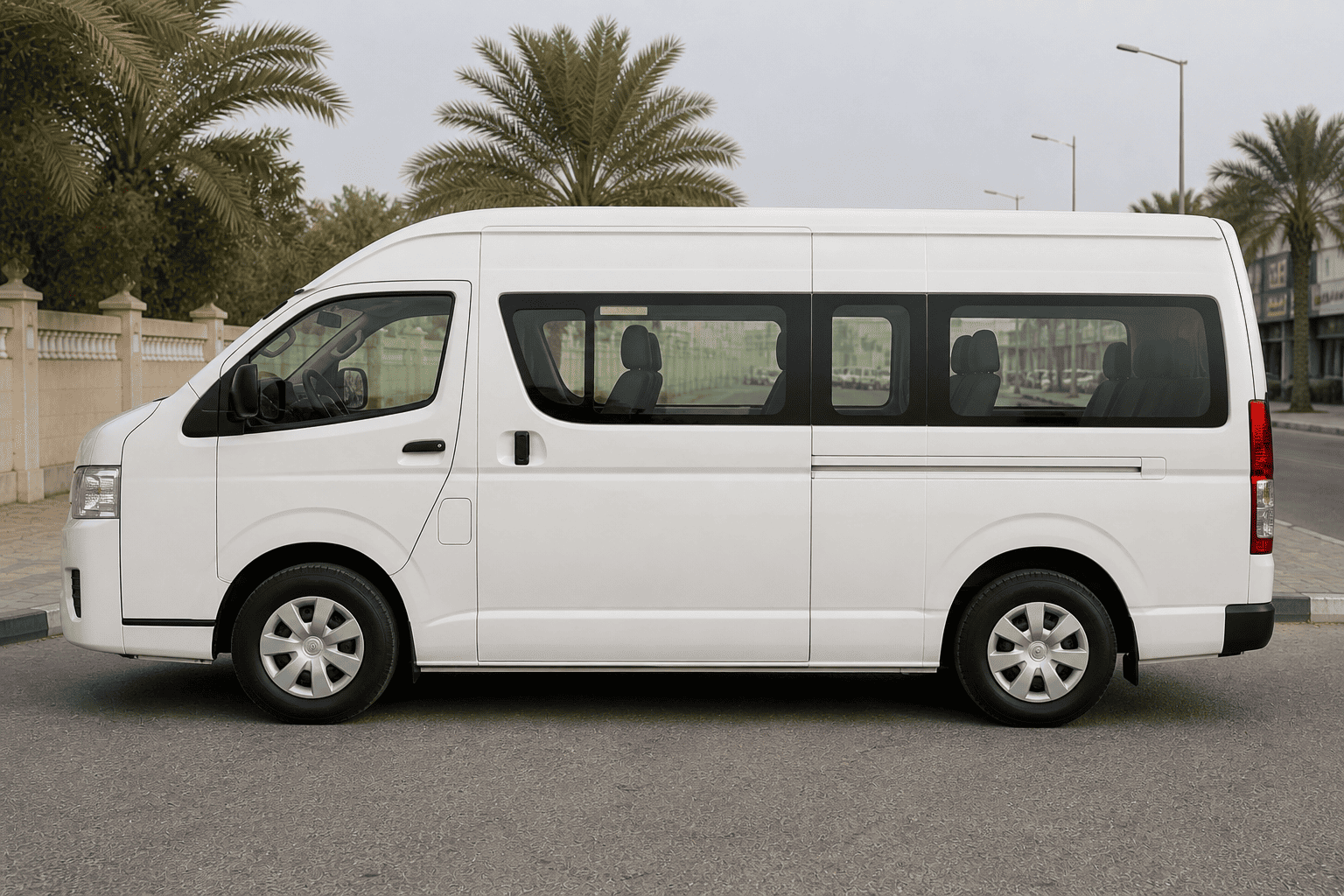 Toyota Hiace Side